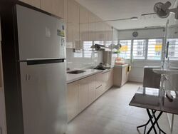 Blk 458 Tampines Street 42 (Tampines), HDB 5 Rooms #563946781